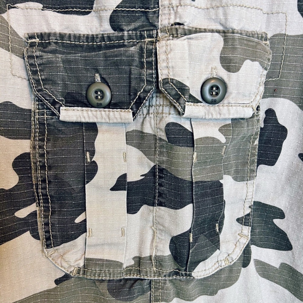 Smoke Rise Cargo Shorts Camo 44 XXL Gray Green Ripstop Streetwear Skater VTG Y2K - Picture 5 of 7